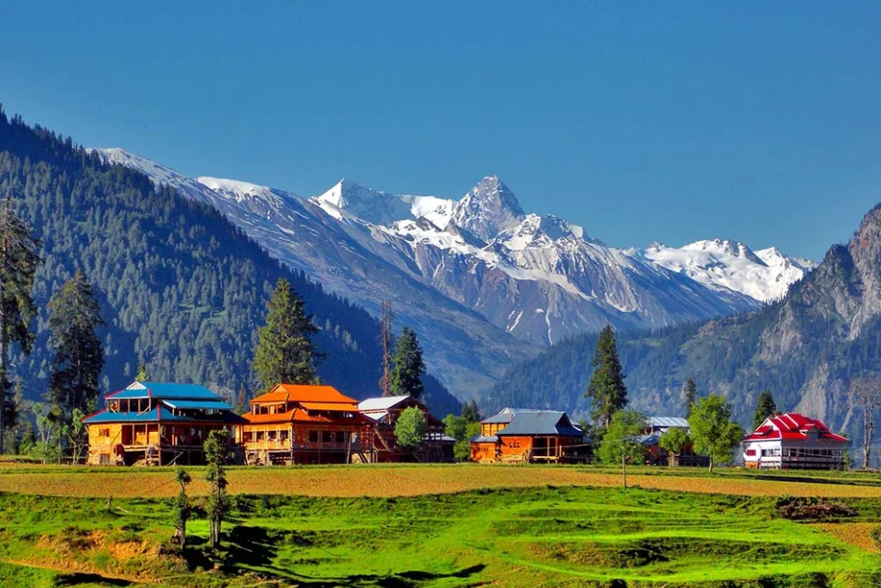 Murre, Neelum Valley tour package Image
